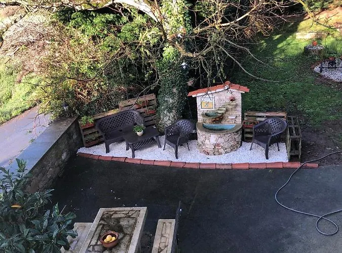 Semesterbostad Casa Do Grallo Corcoesto